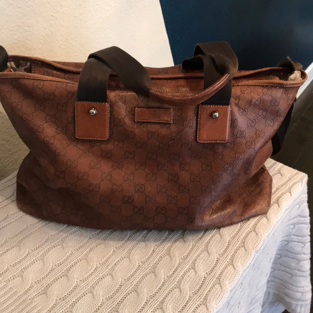 Authentic Brown leather Gucci bag